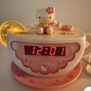 Hello Kitty Pink Wall Clock